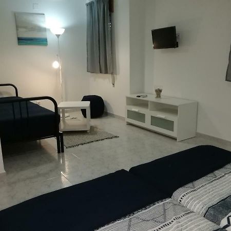 Ocean'S 7 - Lagos Guest House Exterior foto